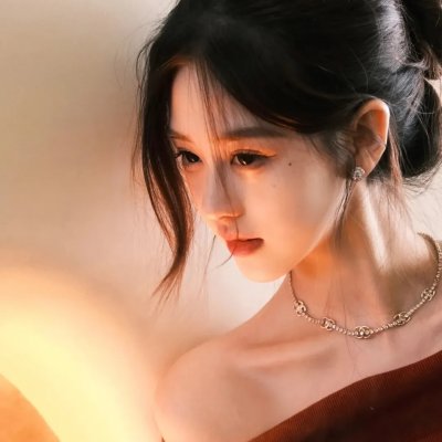 色彩直冲而上